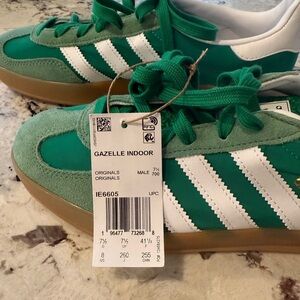 Adidas gazelle indoor green gum size 8